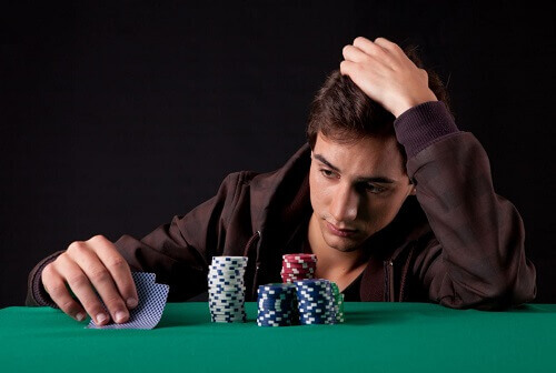 Gambling Addiction in Men & Women – Different Signs