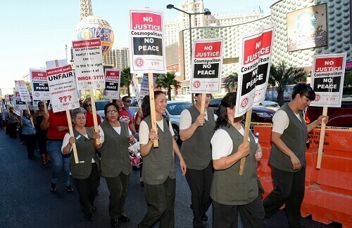 Las Vegas Union Threatens Strike, Could Cripple Sin City